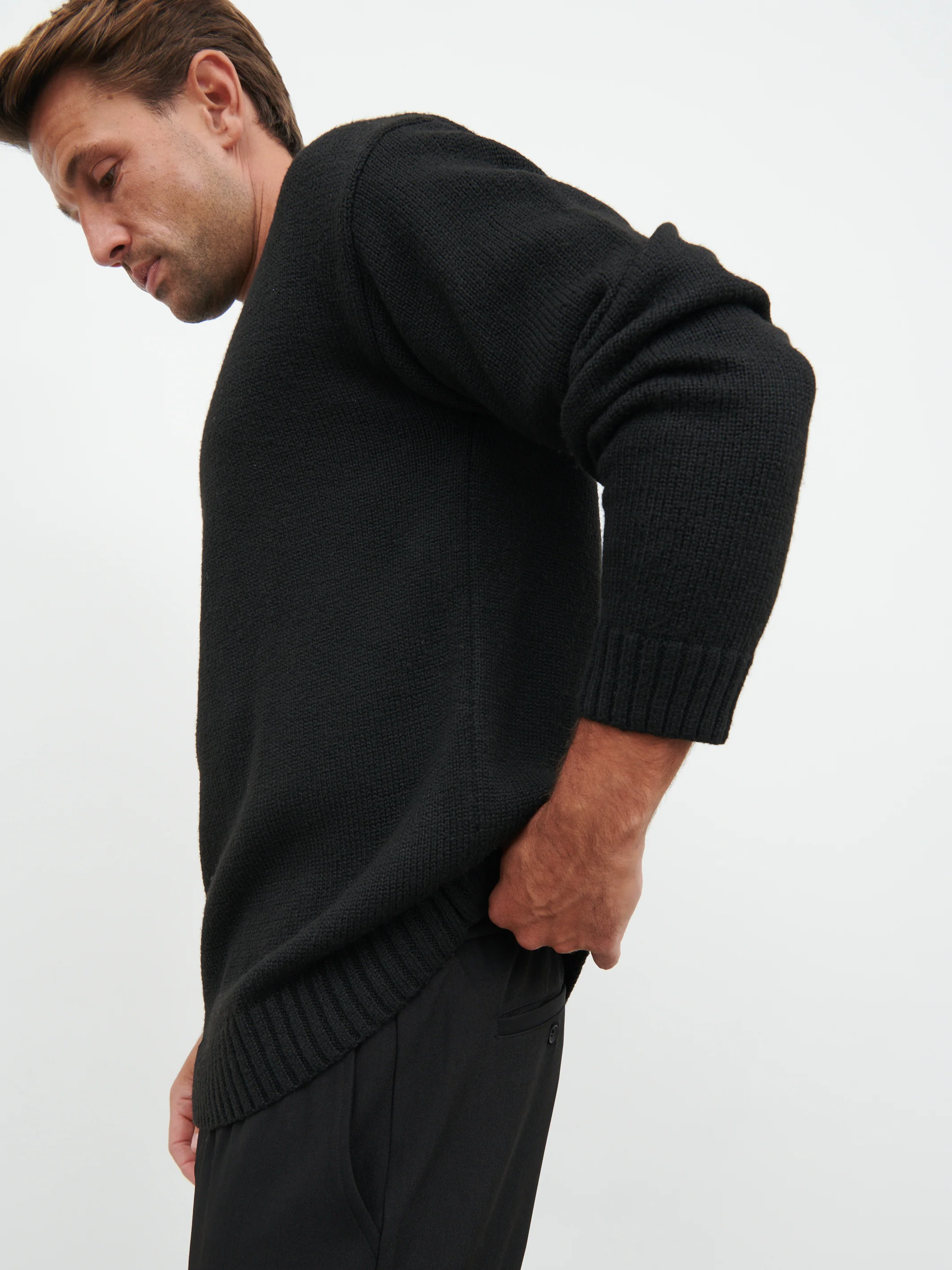 Banks Crew Neck Knit Jumper - Black - Image 7