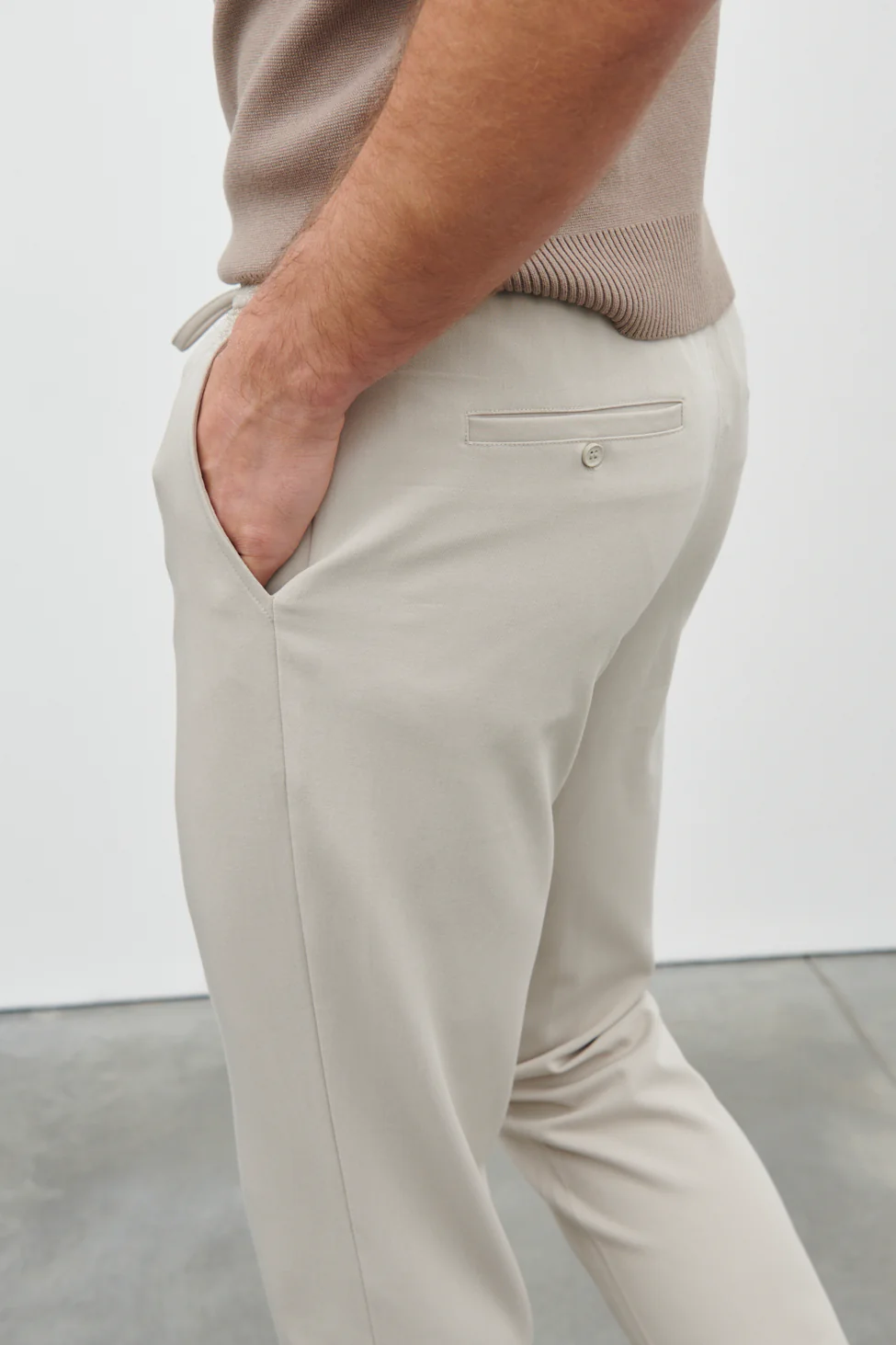 Benson Relaxed Drawstring Trouser - Stone - Image 4