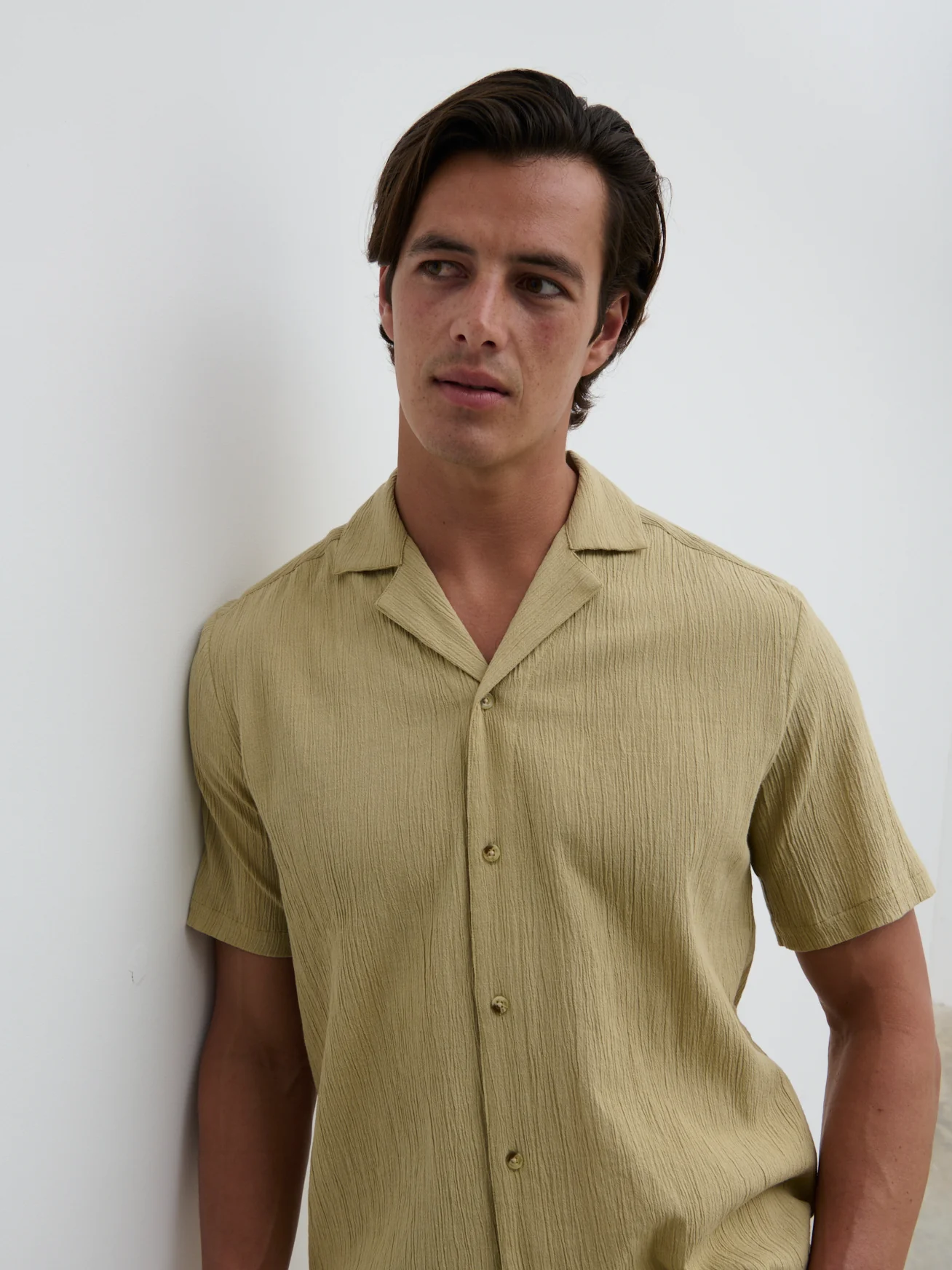 Charlie Short Sleeve Shirt - Olive Green - Image 3