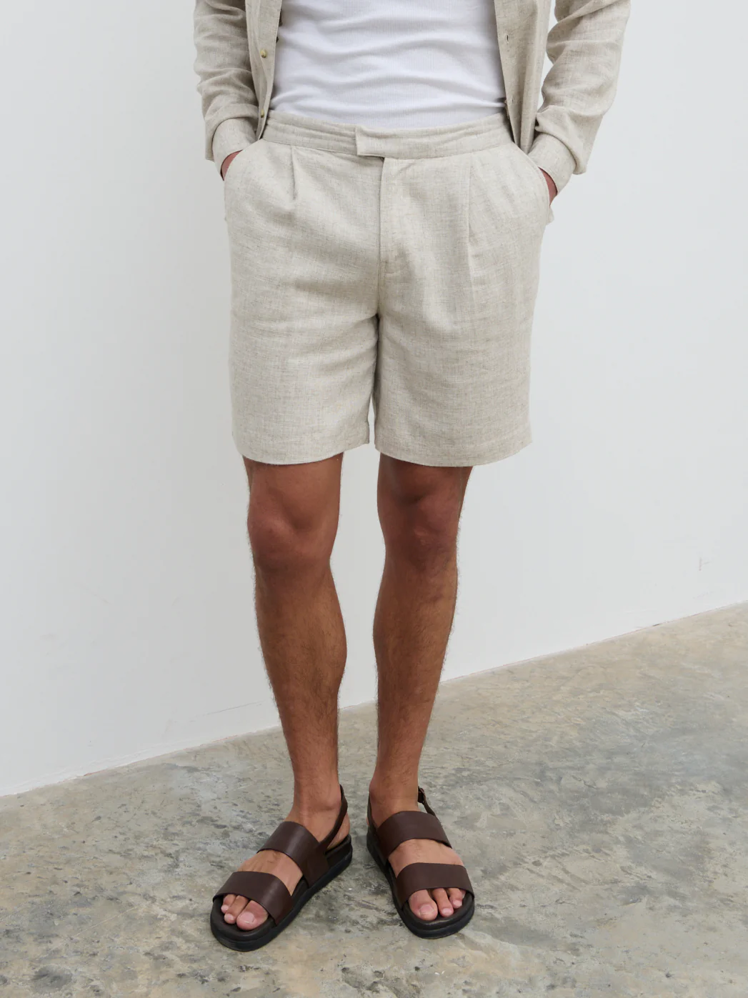 Elias Linen Smart Shorts - Natural - Image 5