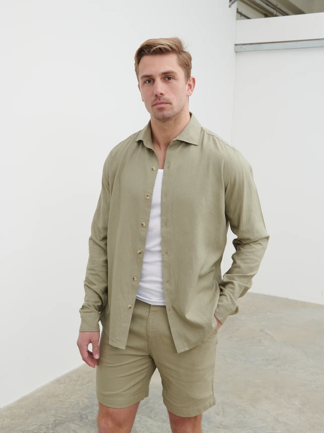 Enzo Long Sleeve Linen Shirt - Olive - Image 3