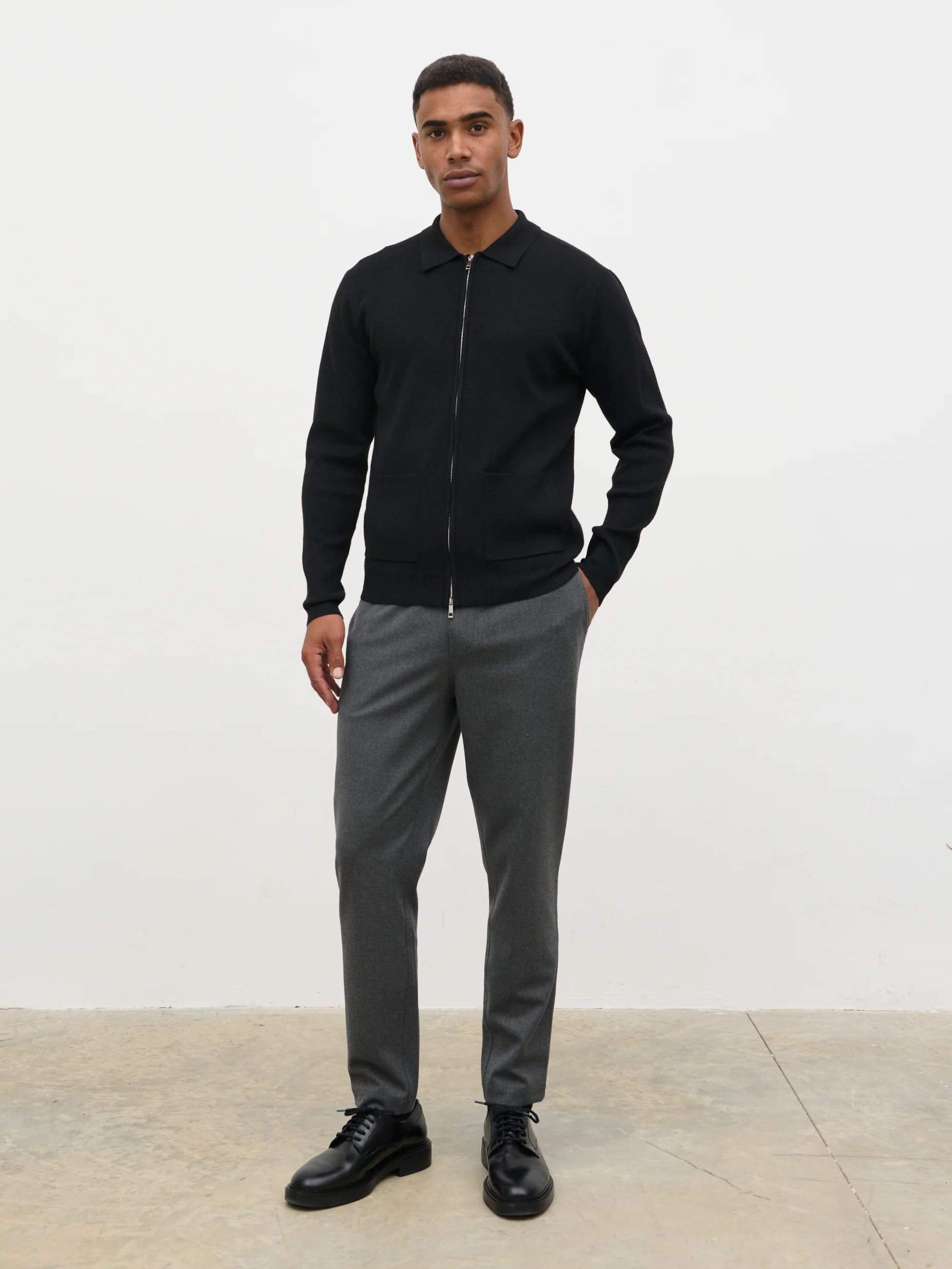Guy Collar Zip Knit Jacket - Black