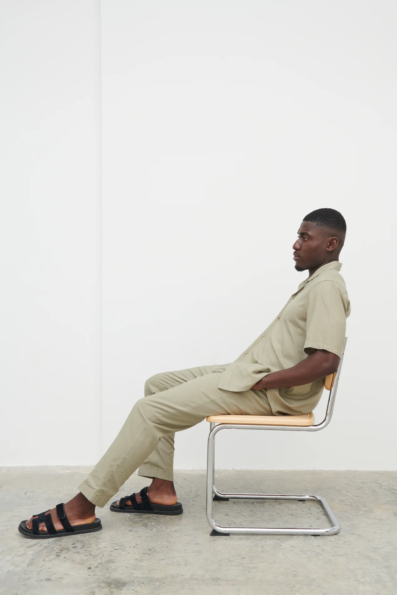 Joel Linen Trousers - Olive - Image 4
