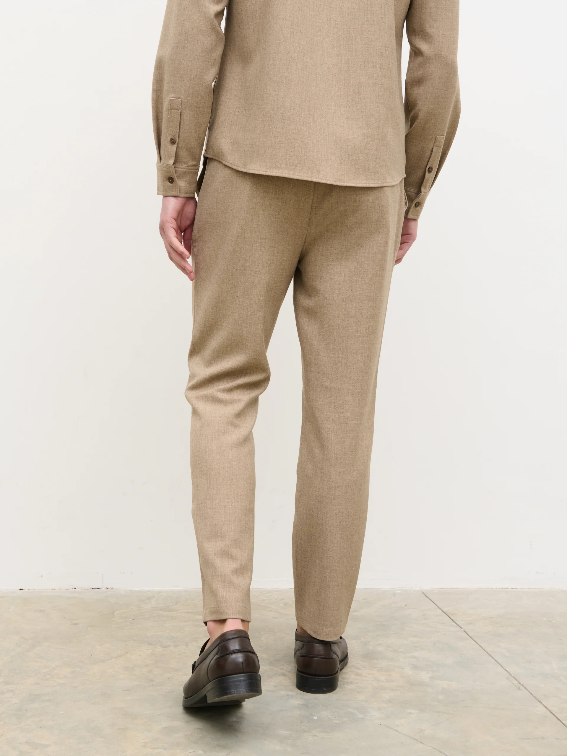 Julian Smart Trousers - Greige - Image 7