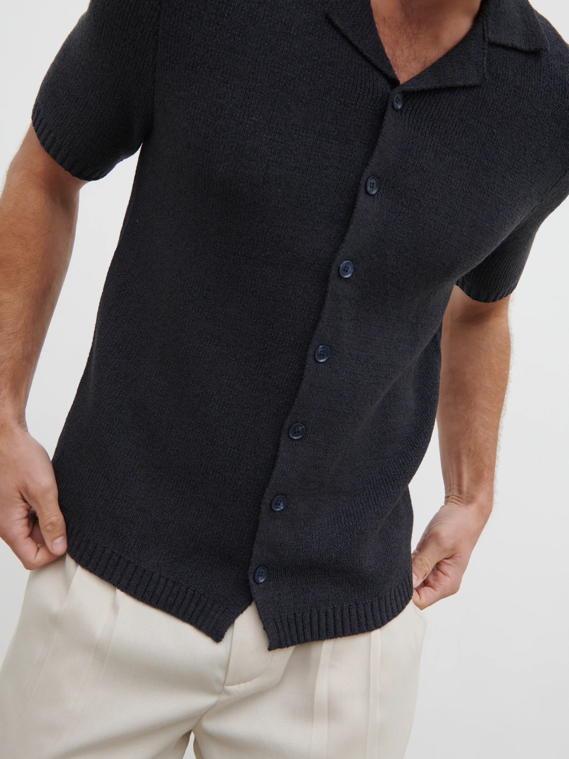 Liam Short Sleeve Textured Knit Shirt - Navy - Image 3