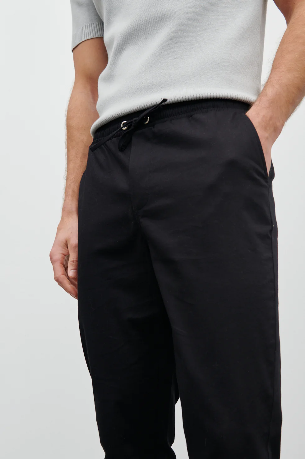 Oscar Tailored Trouser - Black - Image 4